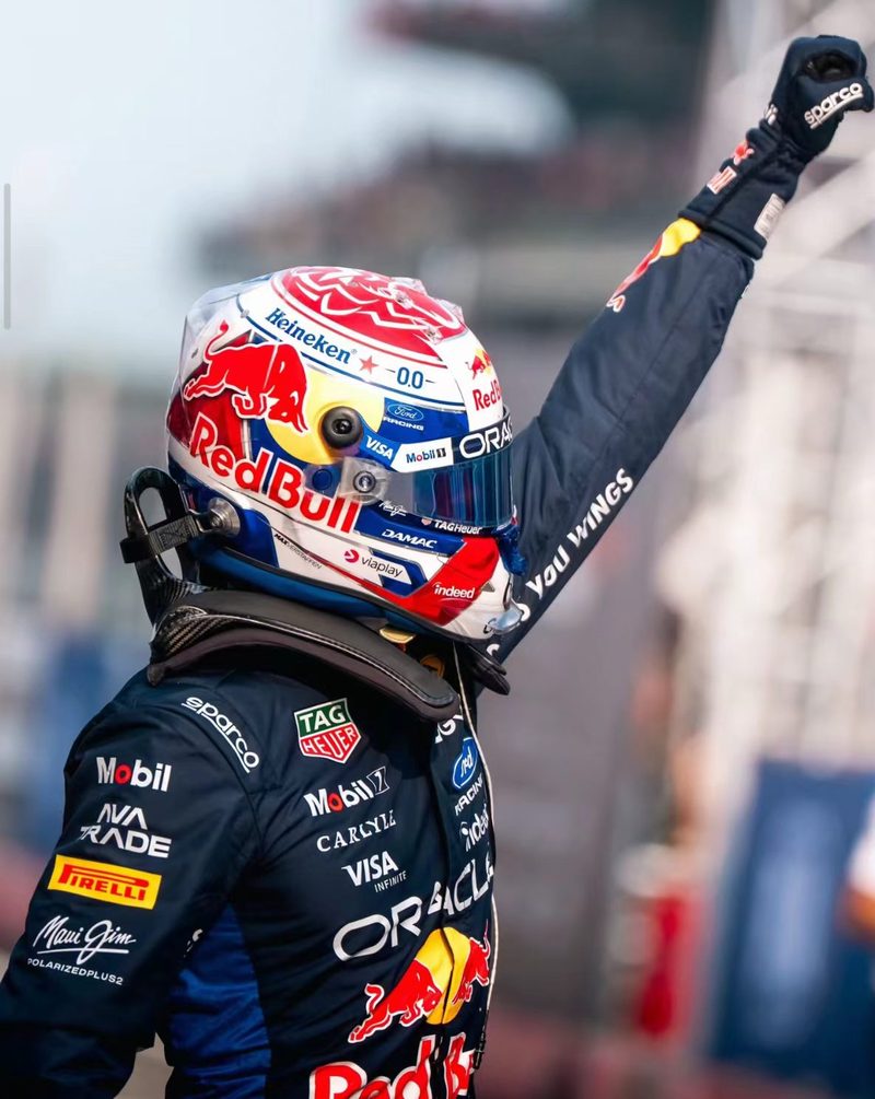 Red Bull Racing 11